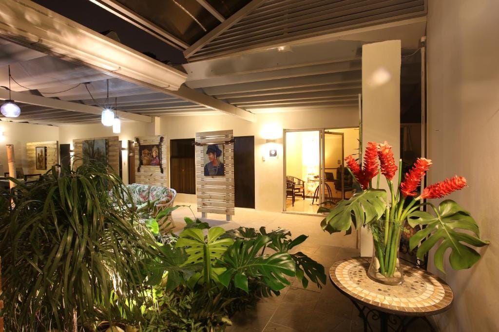 Casa María Aeropuerto B&B — 1