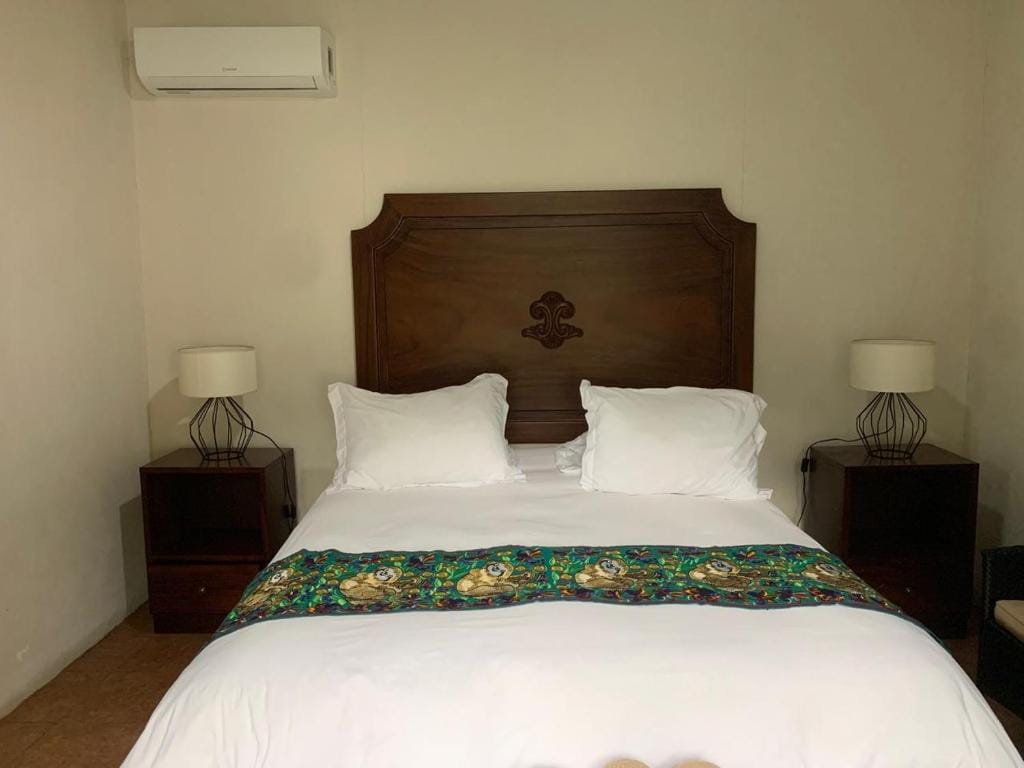 Hacienda Escondida 10min to Airport — 4