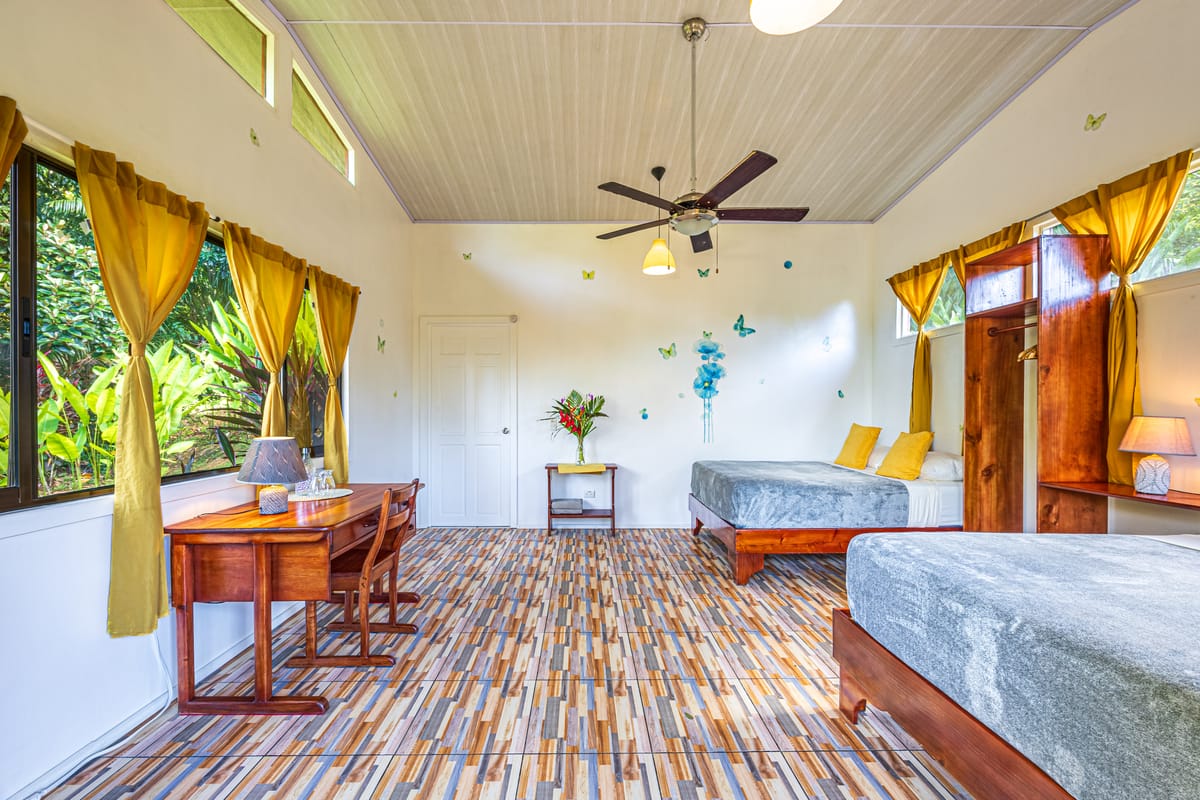 Las Caletas Lodge — 3