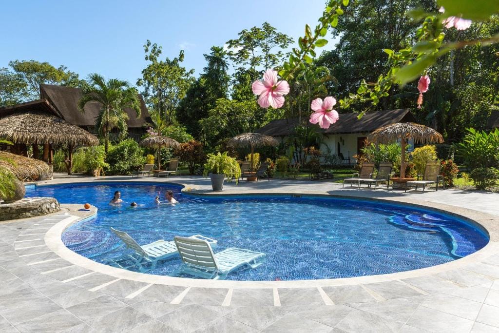 Hotel Suizo Loco Lodge & Resort — 1