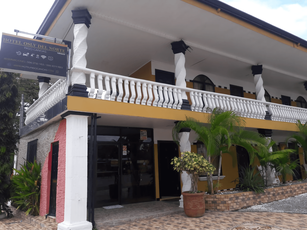 Hotel Paso Canoas Osly — 1