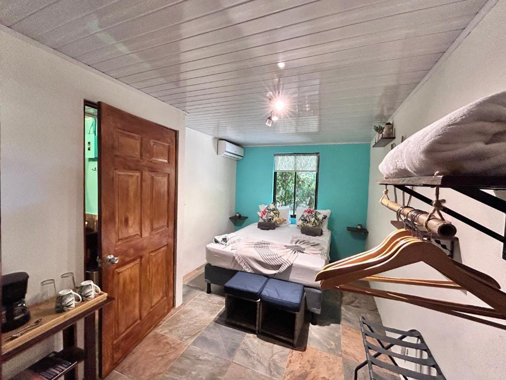 Boutique Rooms River Front at La Junta — 2