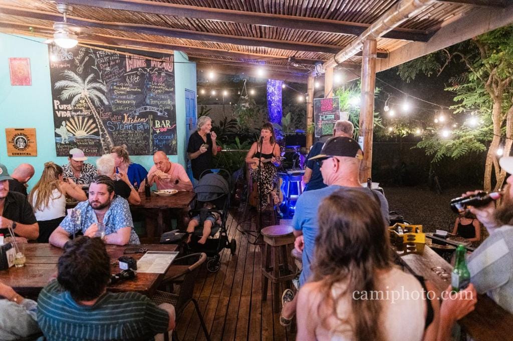 Boutique Rooms River Front at La Junta — 5