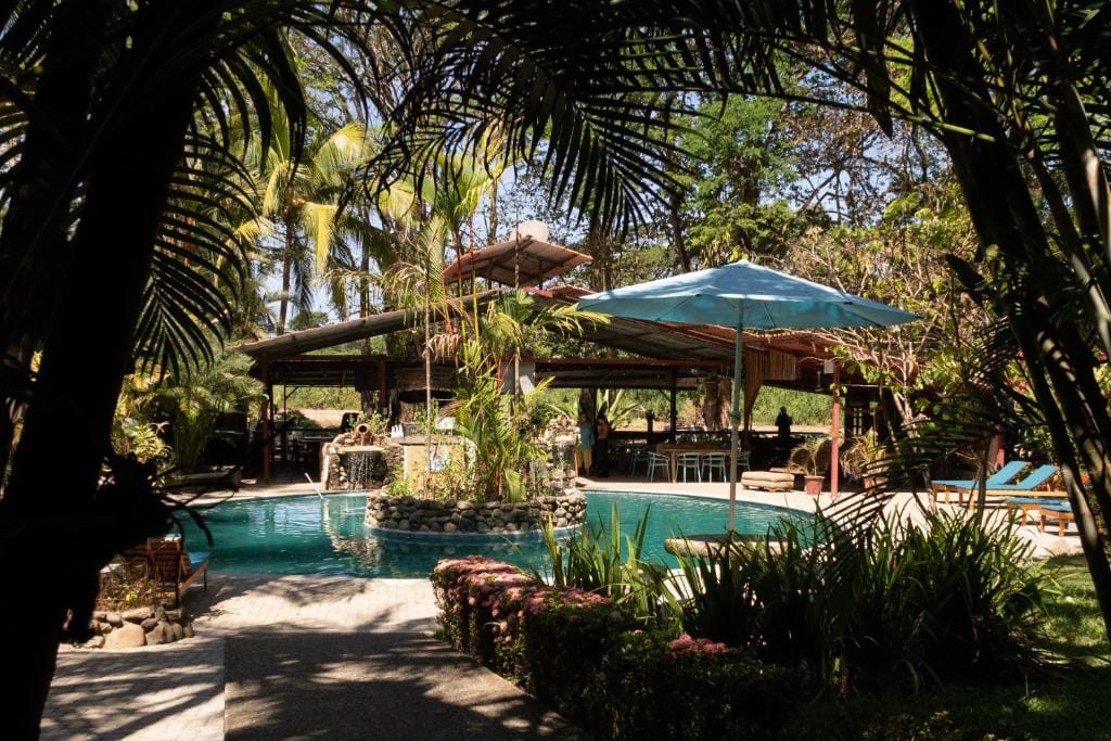Rio Lindo Hotel
