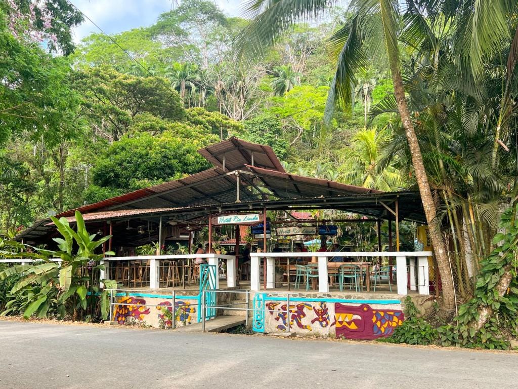 Rio Lindo Hotel — 2