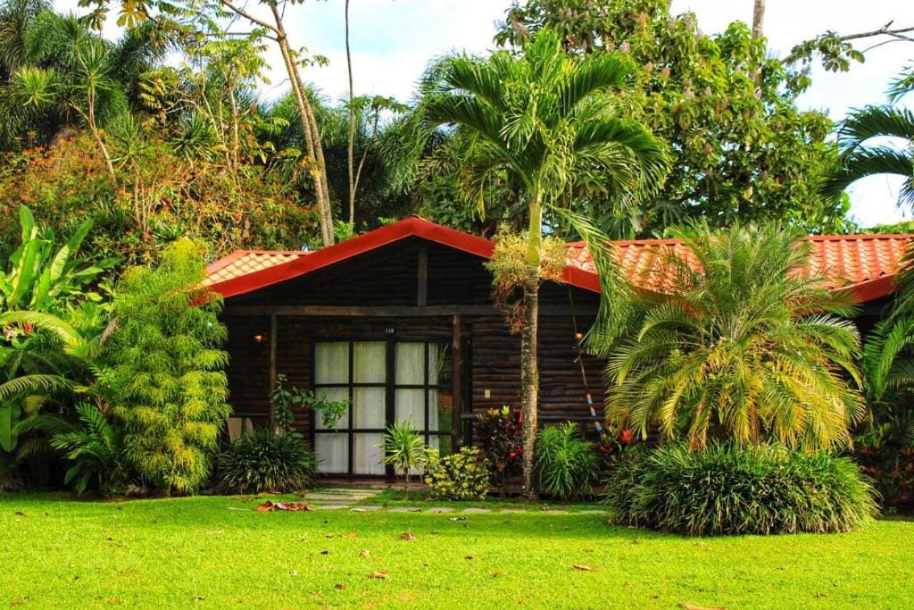 Casona Rústica & Bungalow — 1
