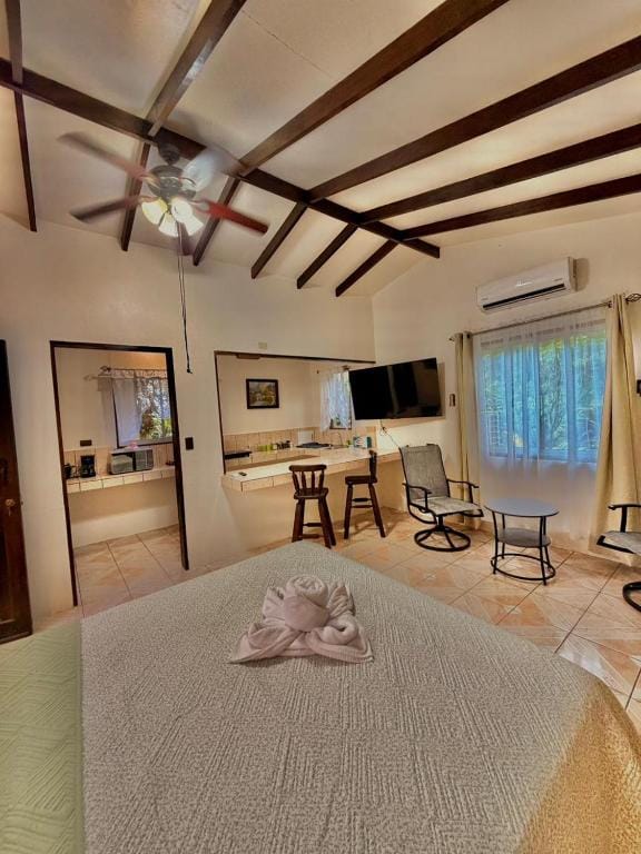 Loma Real Hot Springs Bed & Breakfast — 2