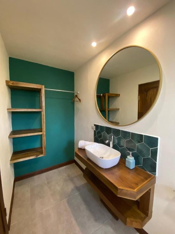 Oasis by Franklin Hotel Boutique — 2