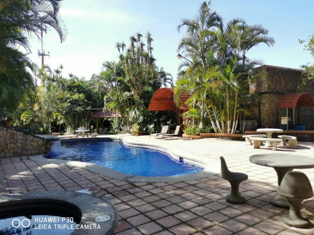 Hotel Cibeles Resort — 1