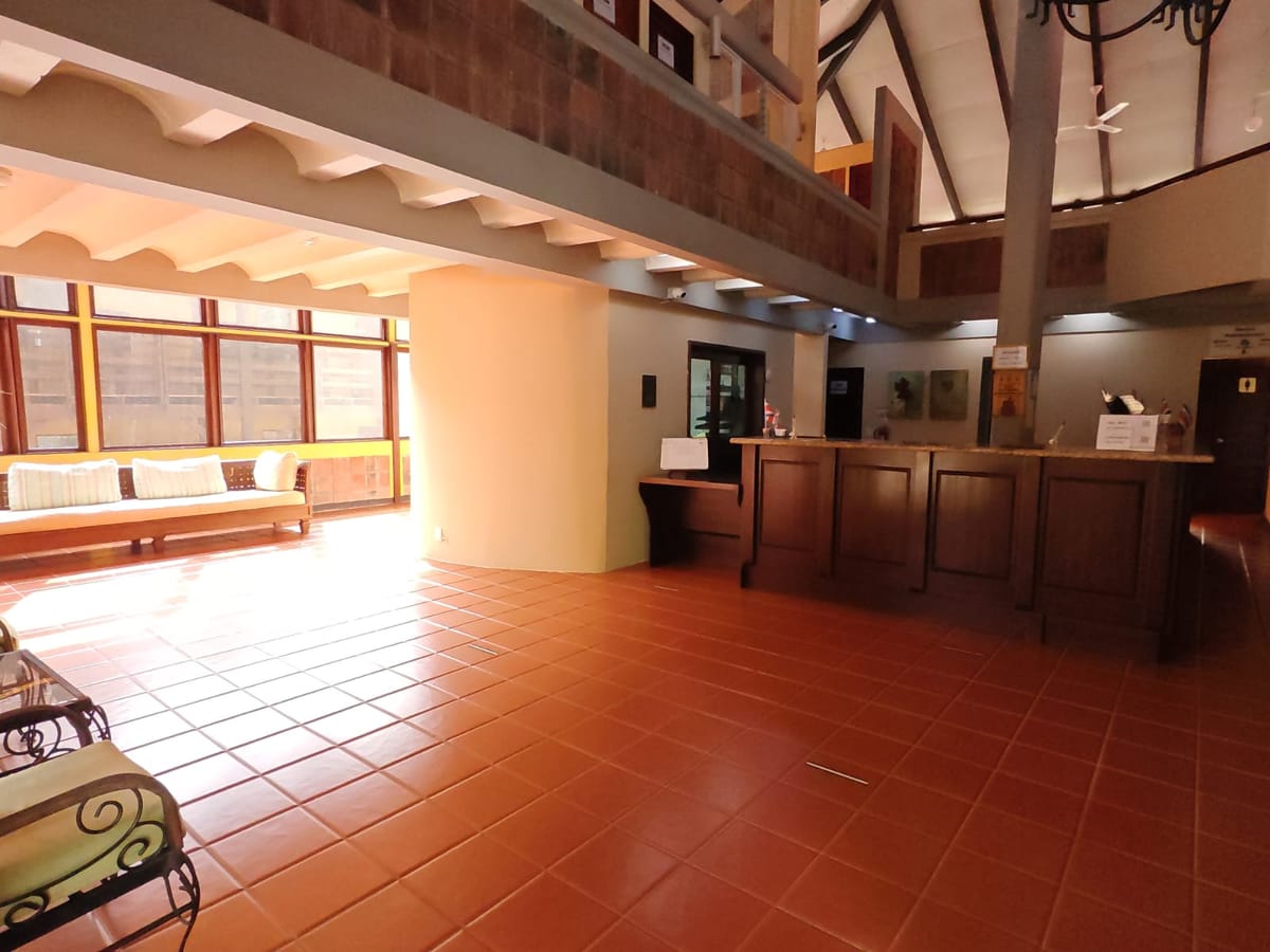 Hotel Sierra — 4
