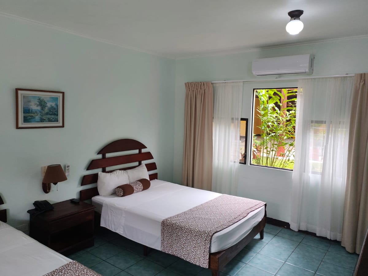Hotel Sierra — 5