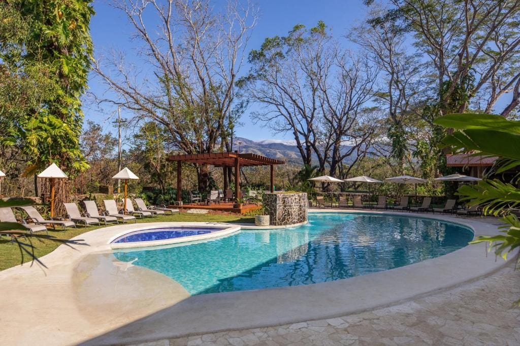 Hacienda Guachipelin Volcano Ranch Hotel & Hot Springs — 1