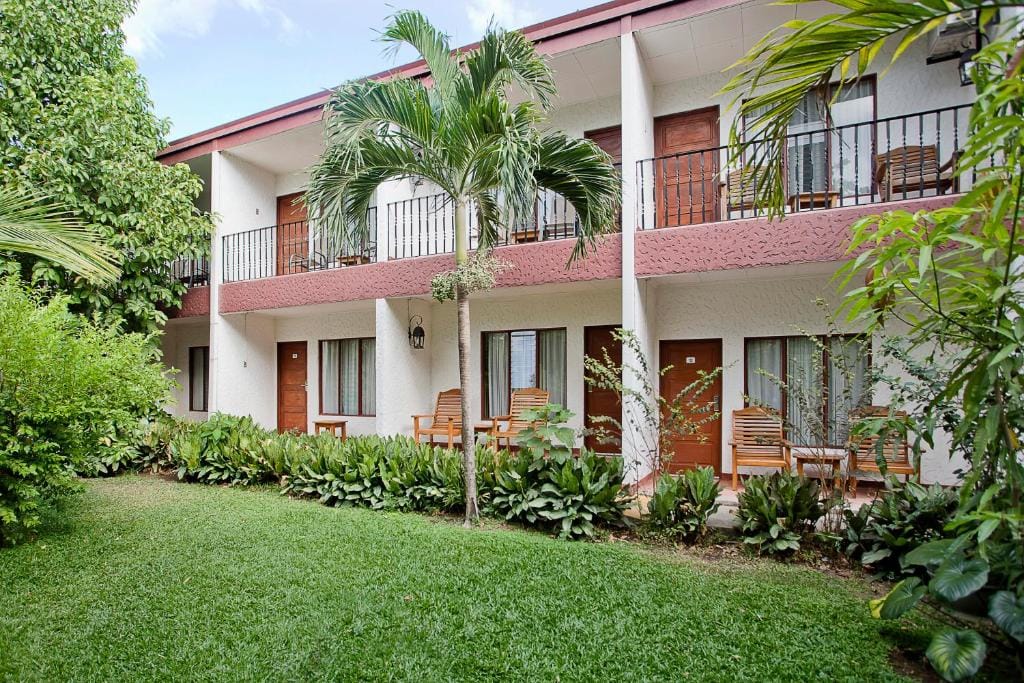 Hotel Boyeros — 5