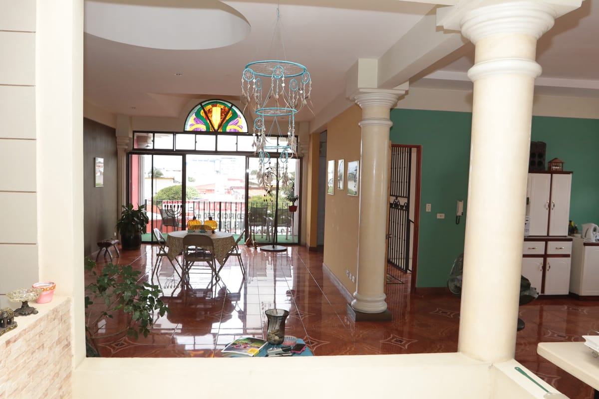 Casa Mayela Guest House — 2