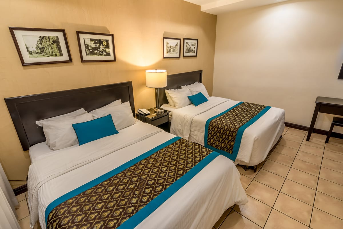 Hotel Colonial — 2