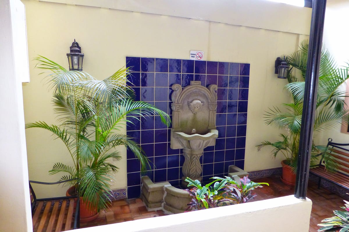 Hotel Santo Tomás — 5