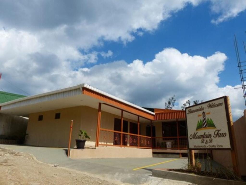 Mountain Faro Hotel — 1