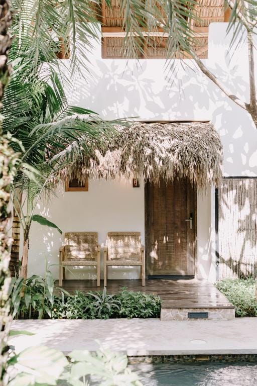 The Nomadic Hotel — 1
