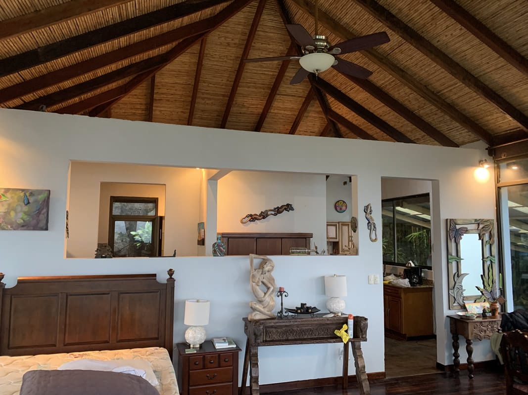 Arenal Birdsong Villa B & B — 3
