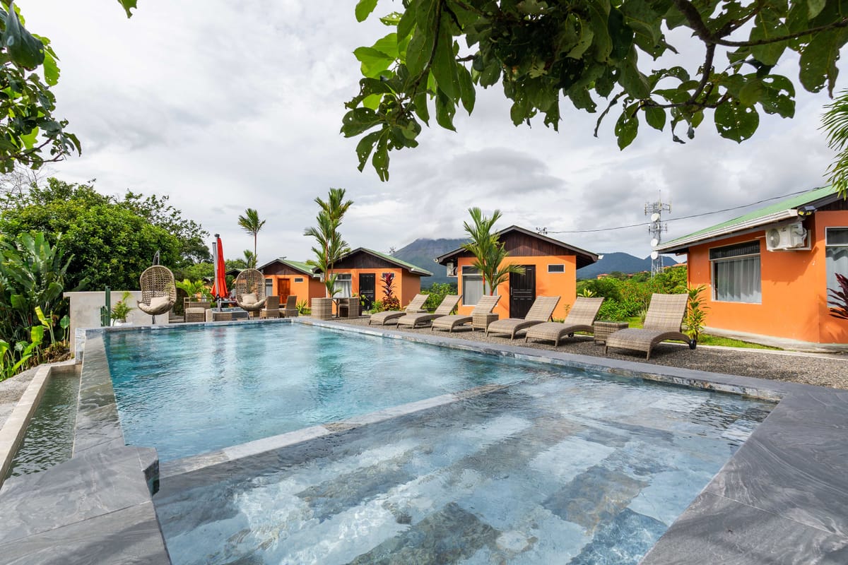 Chateau Arenal Hotel & Restaurant — 1