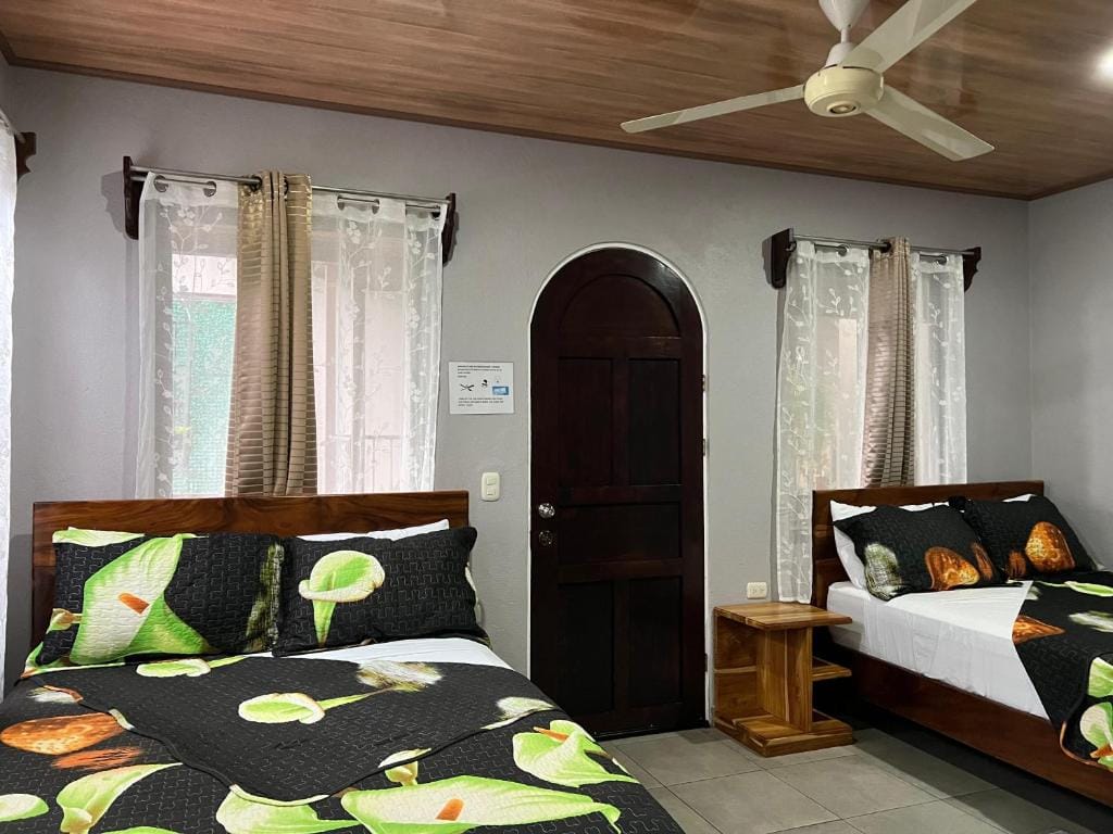 Apartamentos Mansión Tropical — 2