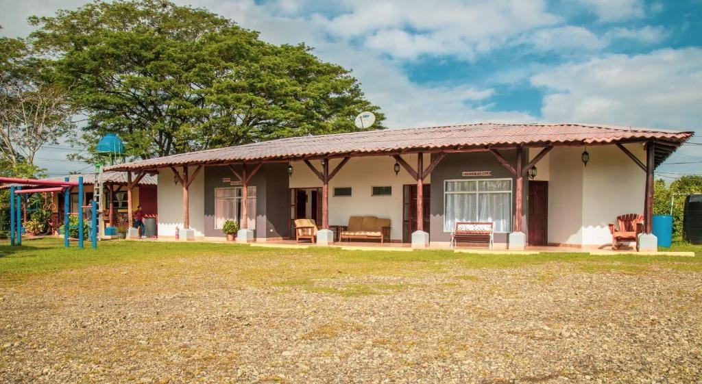 Hotel El Rancho — 2