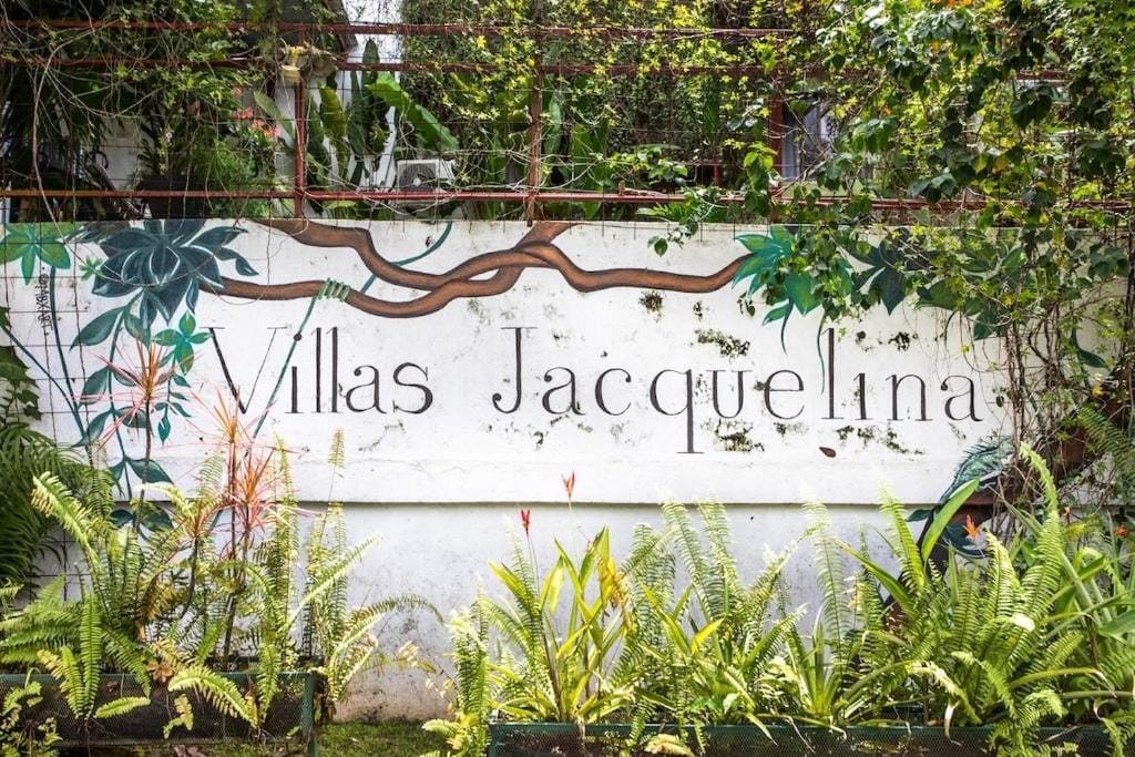 Villas Jacquelina — 1