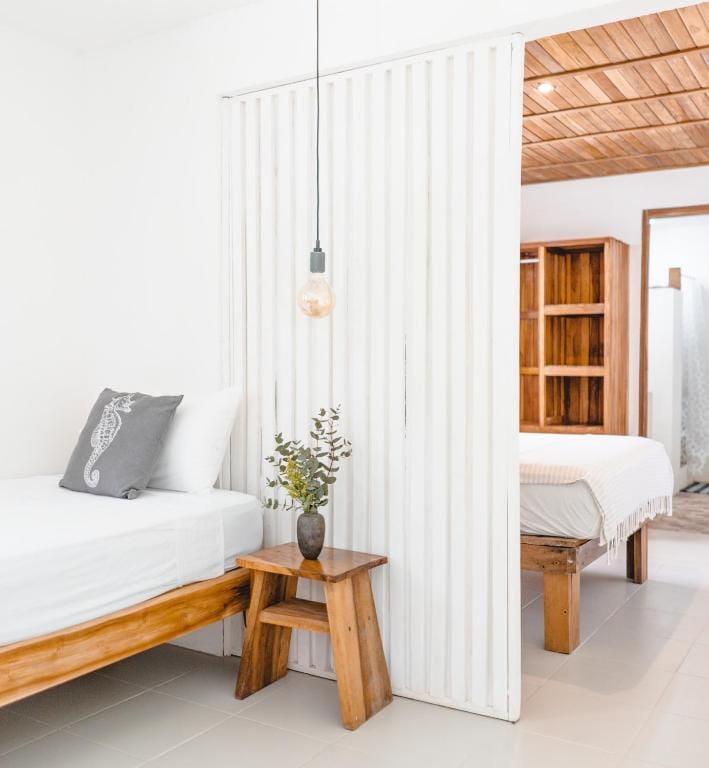 Cuatro Vientos Lodge & Apartments - Santa Teresa, CR — 3