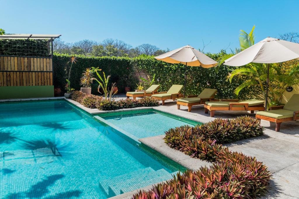 Nautilus Surf & Yoga Villas Santa Teresa — 3